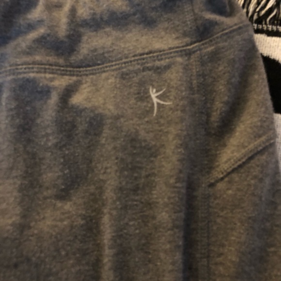 Capris - Picture 2 of 6